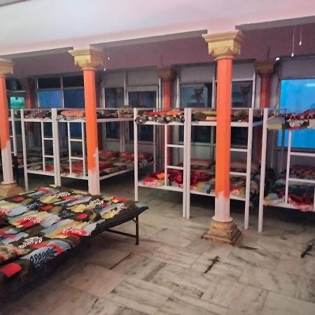 Shri Swami Sheetal Das Aashram Dharmshala Varanasi Dış mekan fotoğraf
