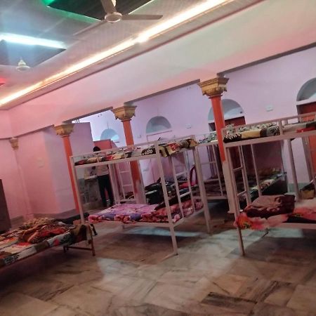 Shri Swami Sheetal Das Aashram Dharmshala Varanasi Dış mekan fotoğraf
