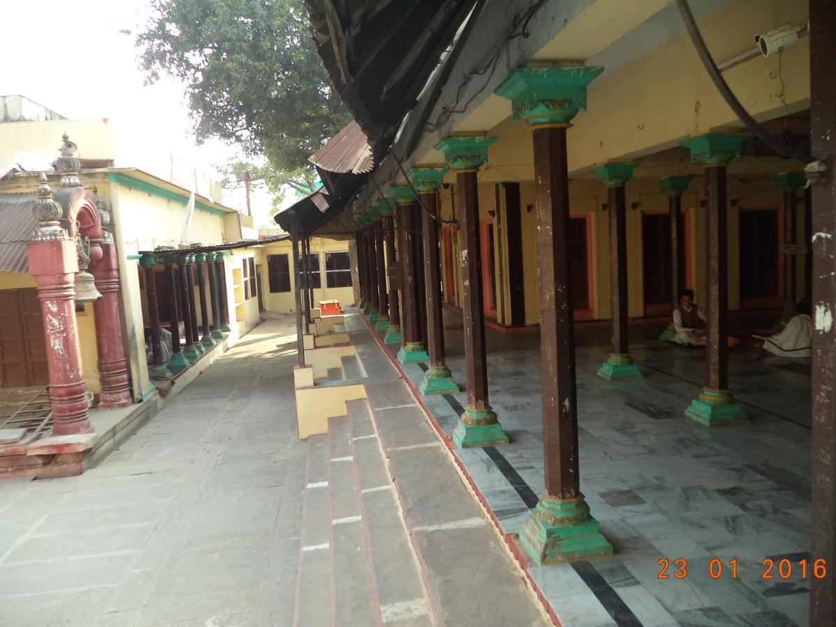 Shri Swami Sheetal Das Aashram Dharmshala Varanasi Dış mekan fotoğraf