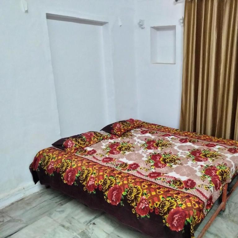 Shri Swami Sheetal Das Aashram Dharmshala Varanasi Dış mekan fotoğraf